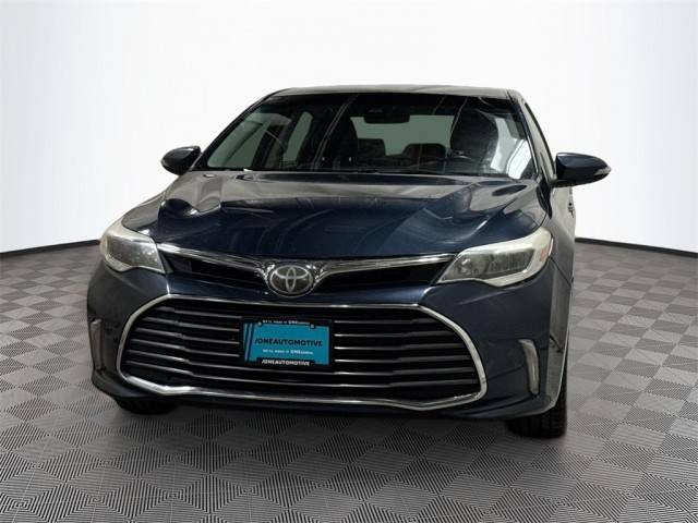 2018 Toyota Avalon XLE FWD photo