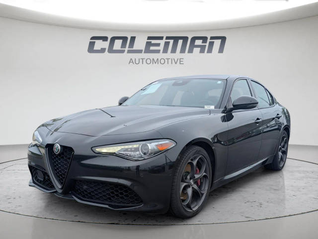 2019 Alfa Romeo Giulia Sport AWD photo