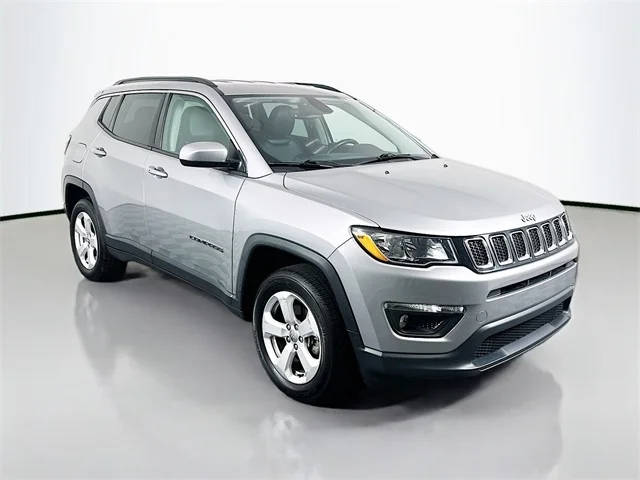 2019 Jeep Compass Latitude 4WD photo