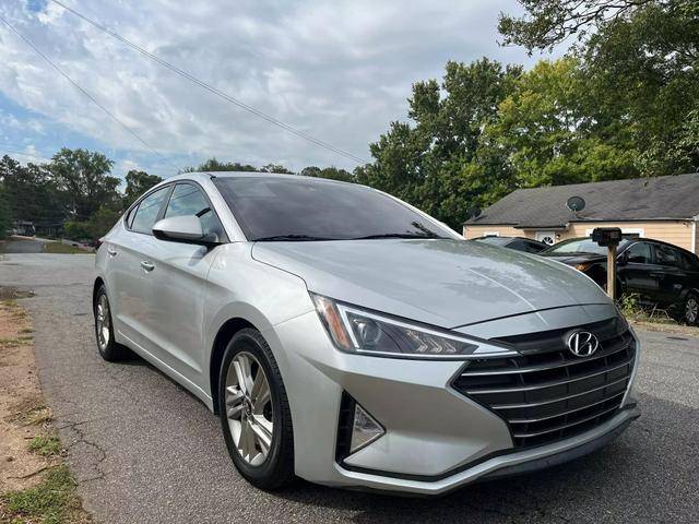 2019 Hyundai Elantra SEL FWD photo