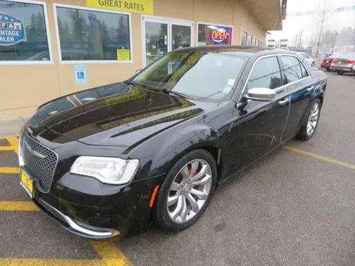 2018 Chrysler 300 Limited RWD photo
