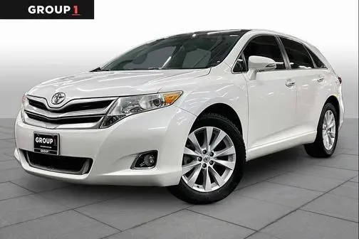 2015 Toyota Venza XLE FWD photo