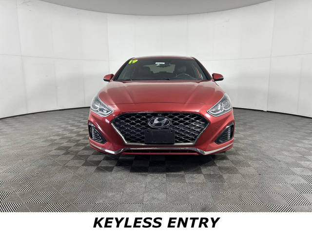 2019 Hyundai Sonata Sport FWD photo