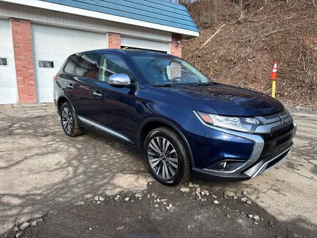 2019 Mitsubishi Outlander SE 4WD photo