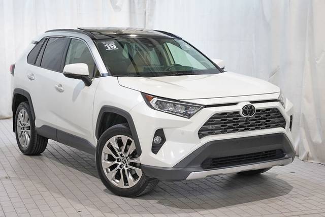 2019 Toyota RAV4 Limited AWD photo