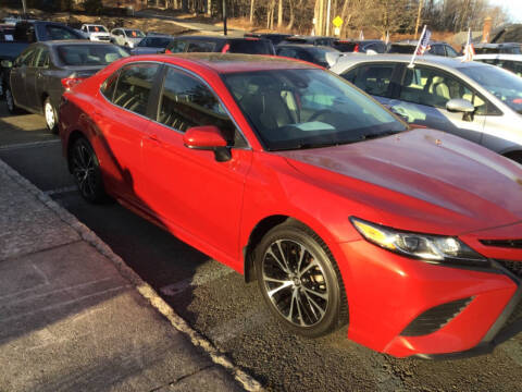 2019 Toyota Camry SE FWD photo