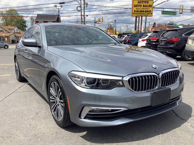 2018 BMW 5 Series 530i xDrive AWD photo