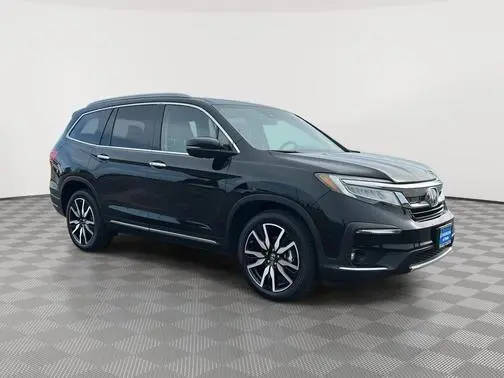2019 Honda Pilot Touring 8-Passenger AWD photo