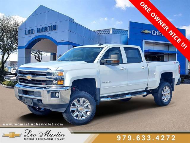 2019 Chevrolet Silverado 2500HD LT 4WD photo