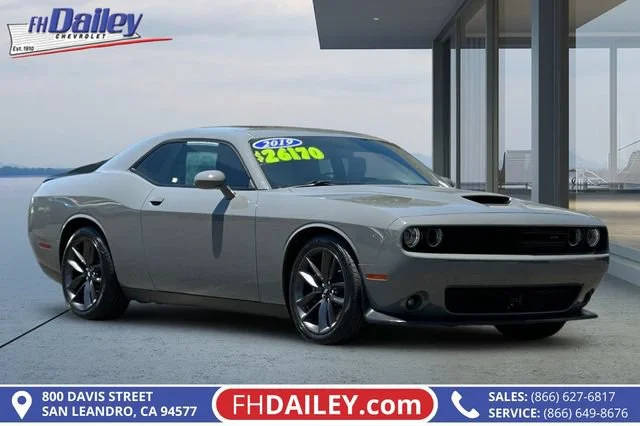 2019 Dodge Challenger GT RWD photo