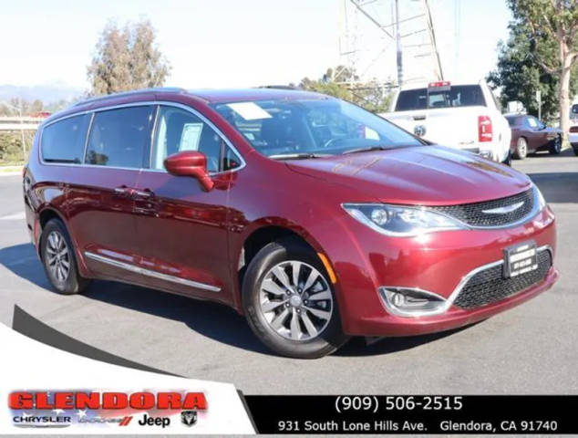 2019 Chrysler Pacifica Minivan Touring L Plus FWD photo