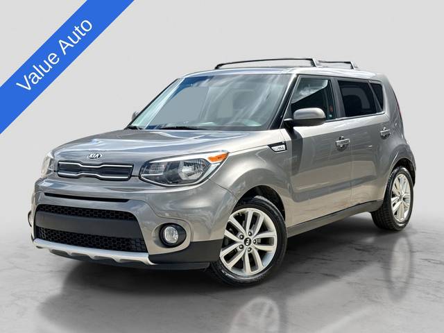 2018 Kia Soul + FWD photo