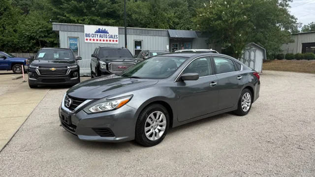 2017 Nissan Altima 2.5 S FWD photo