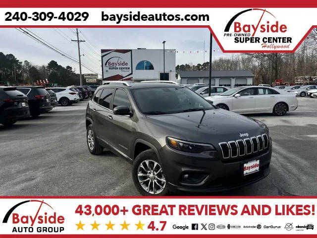 2019 Jeep Cherokee Latitude Plus 4WD photo