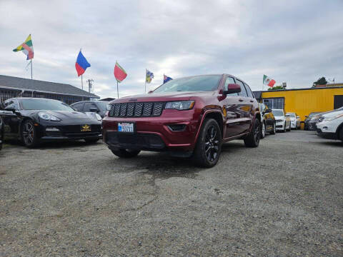 2019 Jeep Grand Cherokee Altitude RWD photo