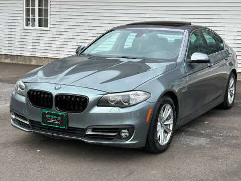 2016 BMW 5 Series 528i xDrive AWD photo