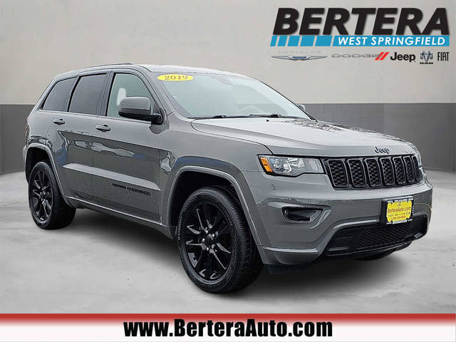 2019 Jeep Grand Cherokee Altitude 4WD photo
