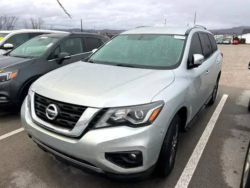 2018 Nissan Pathfinder SV FWD photo