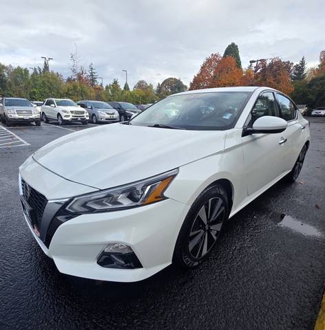 2019 Nissan Altima 2.5 SV FWD photo