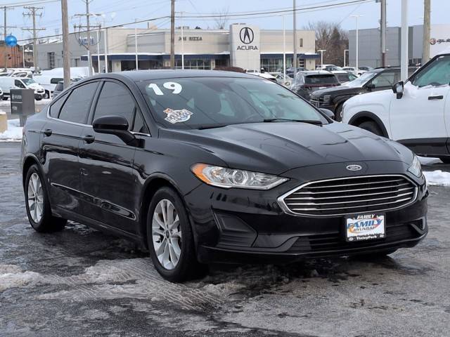 2019 Ford Fusion SE FWD photo