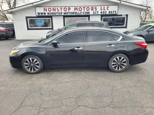 2017 Nissan Altima 2.5 SV FWD photo