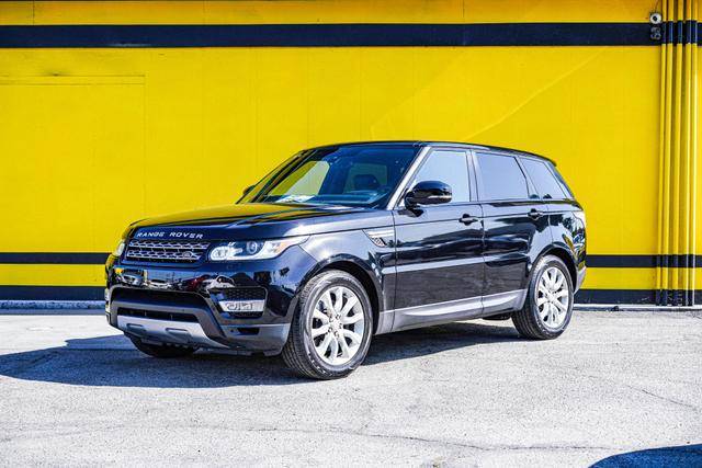 2015 Land Rover Range Rover Sport HSE 4WD photo