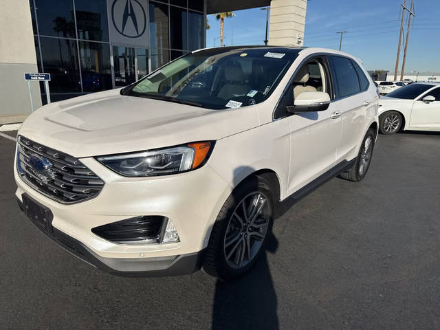 2019 Ford Edge Titanium AWD photo