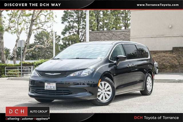 2019 Chrysler Pacifica Minivan L FWD photo