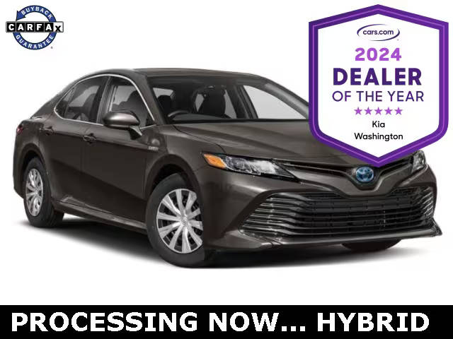 2019 Toyota Camry Hybrid SE FWD photo