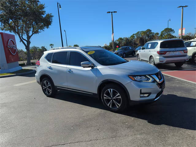 2018 Nissan Rogue SL AWD photo