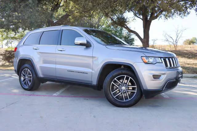2018 Jeep Grand Cherokee Limited 4WD photo