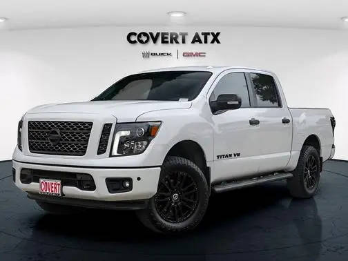 2019 Nissan Titan SL 4WD photo
