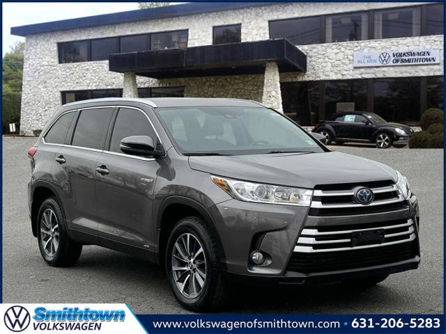 2019 Toyota Highlander Hybrid XLE AWD photo