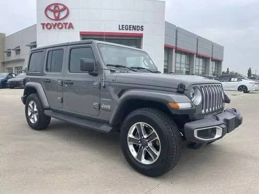 2019 Jeep Wrangler Unlimited Sahara 4WD photo