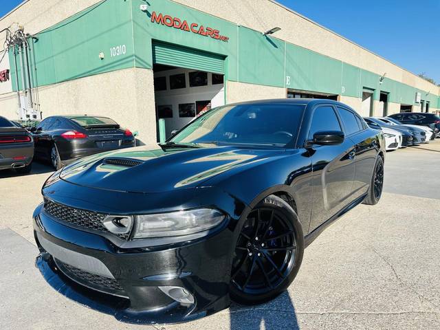 2019 Dodge Charger Scat Pack RWD photo