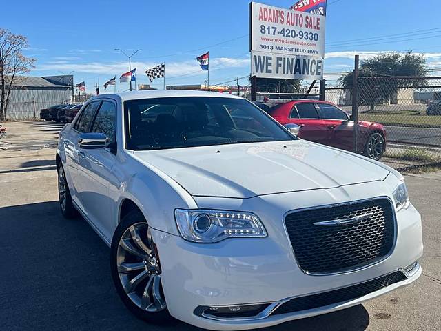 2018 Chrysler 300 Limited RWD photo