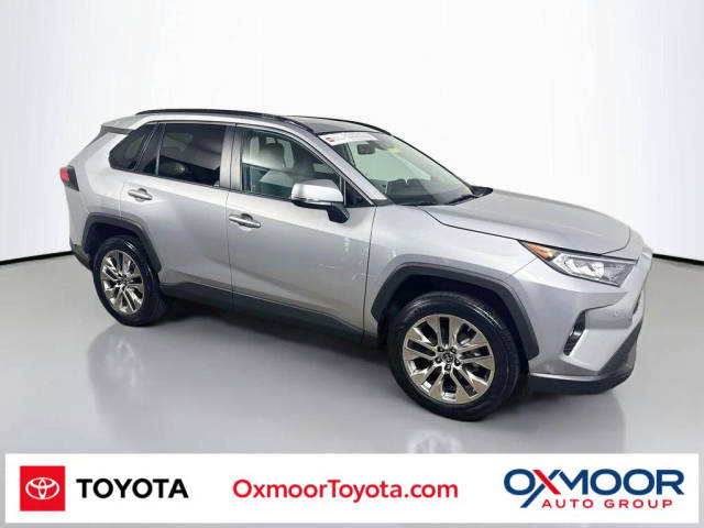 2019 Toyota RAV4 XLE Premium FWD photo
