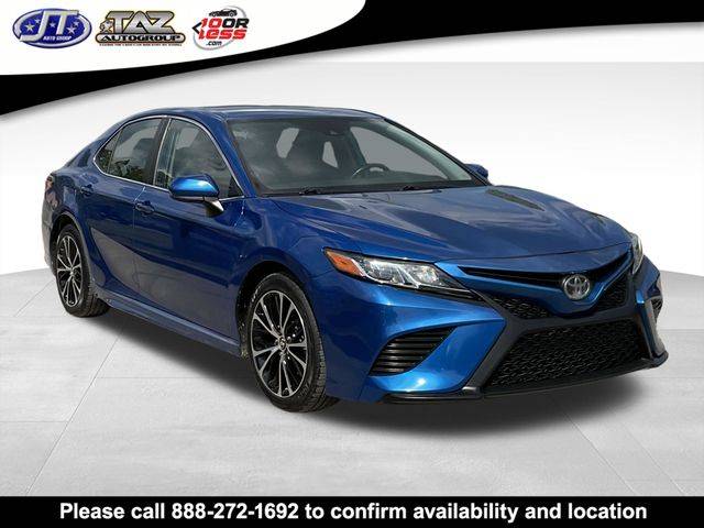 2019 Toyota Camry SE FWD photo