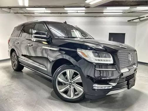 2019 Lincoln Navigator Reserve 4WD photo