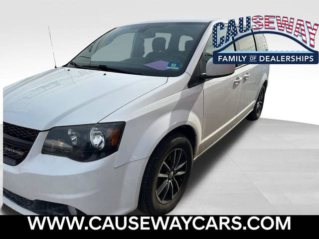 2019 Dodge Grand Caravan SE Plus FWD photo