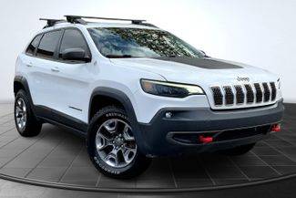 2019 Jeep Cherokee Trailhawk 4WD photo