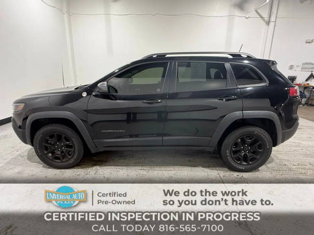 2019 Jeep Cherokee Trailhawk 4WD photo