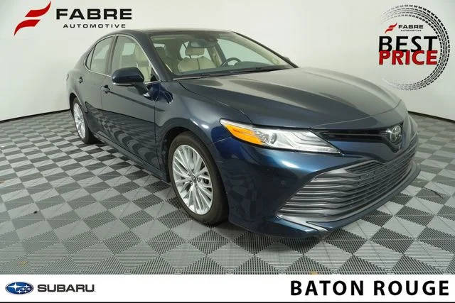 2019 Toyota Camry XLE V6 FWD photo