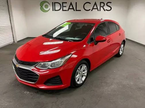 2019 Chevrolet Cruze LS FWD photo