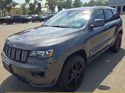 2019 Jeep Grand Cherokee Altitude 4WD photo