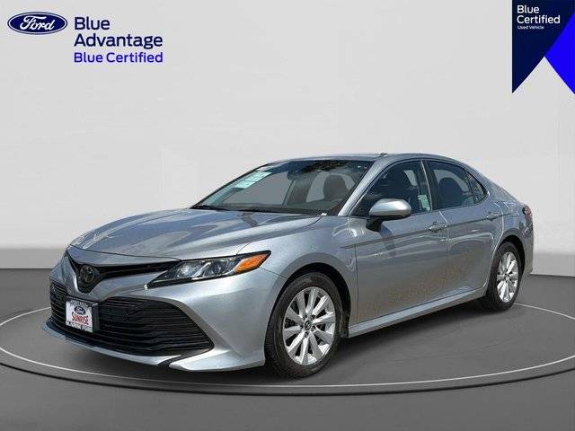 2019 Toyota Camry LE FWD photo