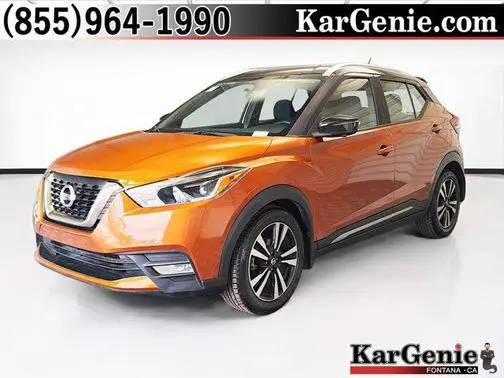 2019 Nissan Kicks SR FWD photo