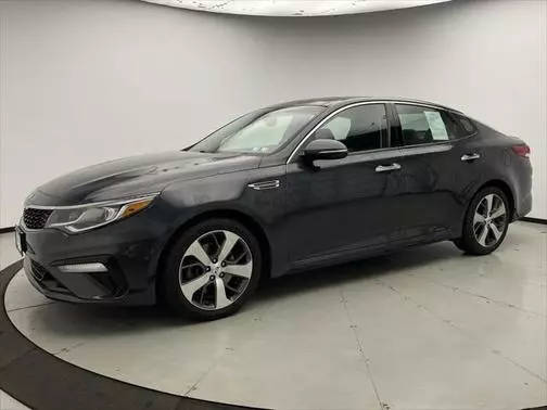 2019 Kia Optima S FWD photo