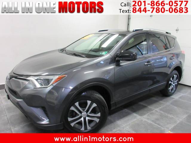 2016 Toyota RAV4 LE AWD photo