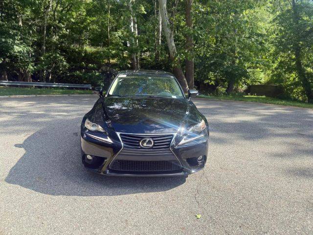 2016 Lexus IS  RWD photo